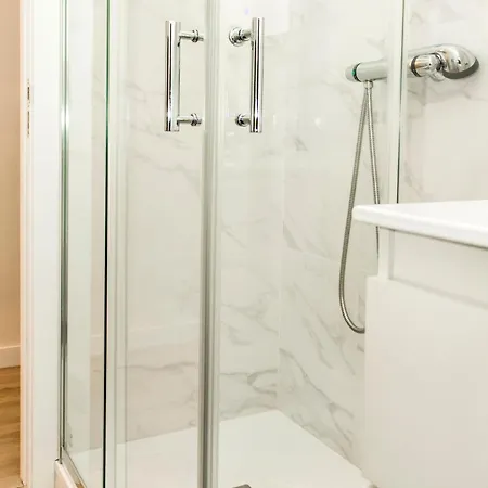 شقة Piso Muralla Romana ليون